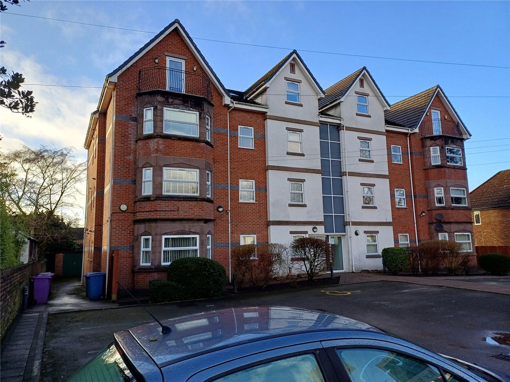 Property photo 1 of 17 Picture No. 13