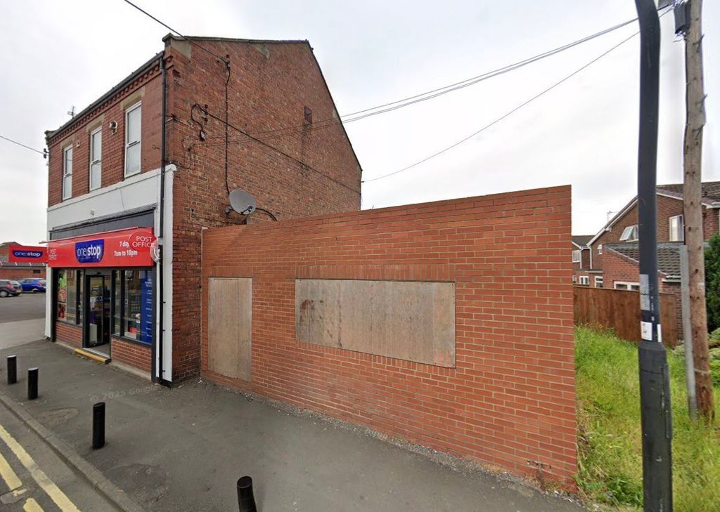 Property photo 1 of 4