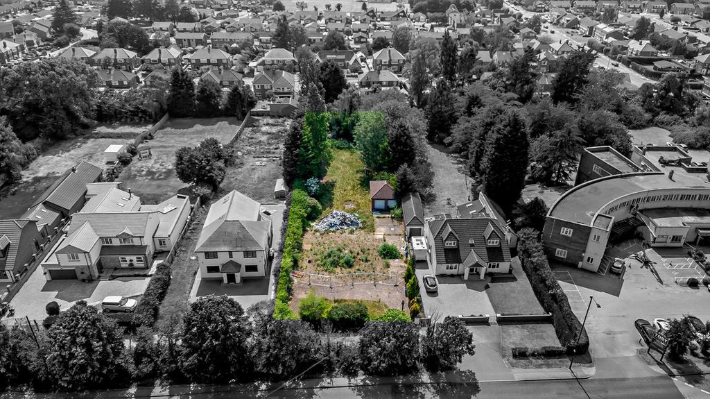 Property photo 1 of 4