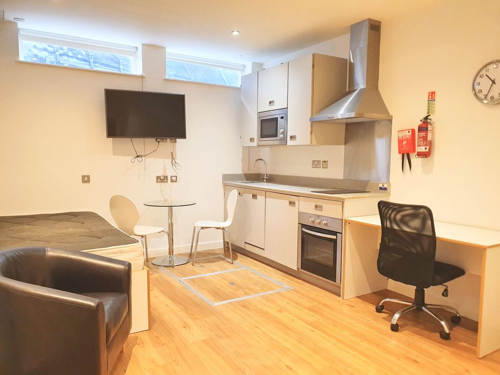 Property photo 3 of 7