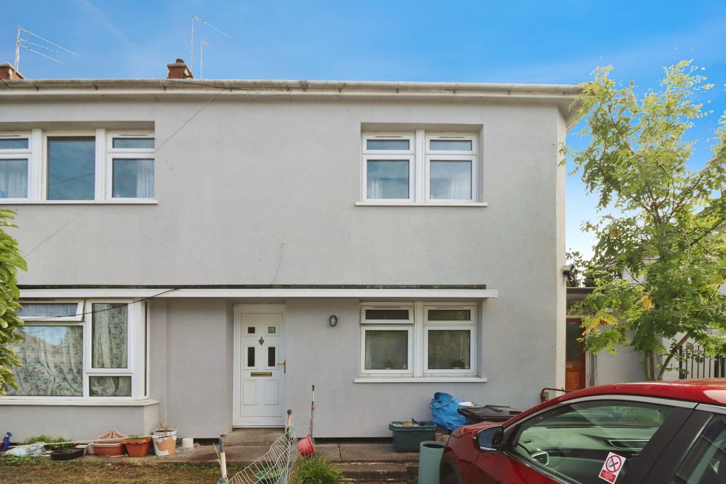 Property photo 1 of 17