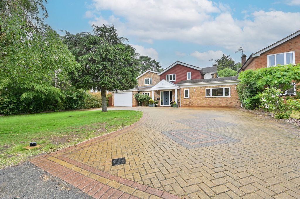 Property photo 1 of 47