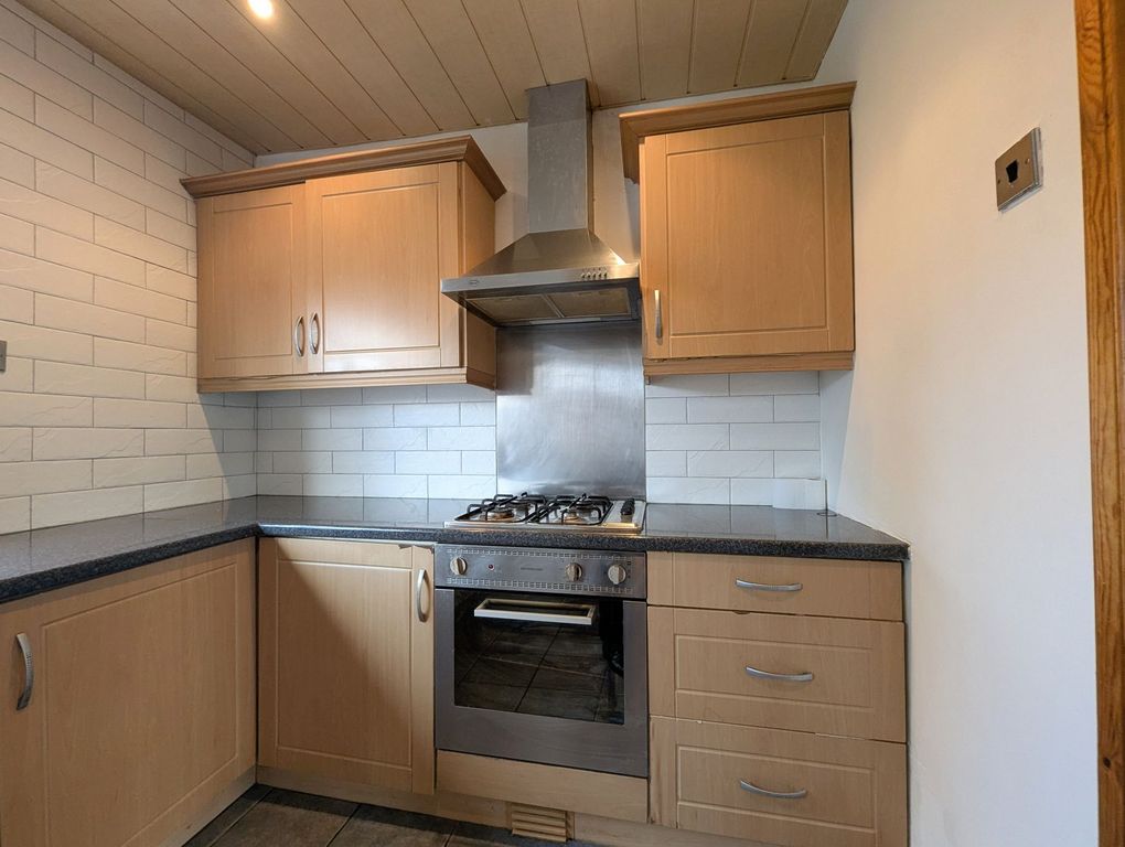 Property photo 2 of 24