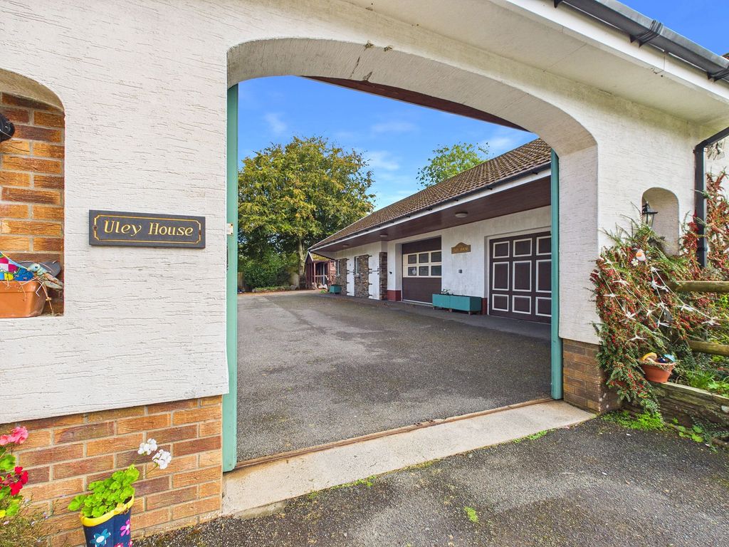 Property photo 3 of 72