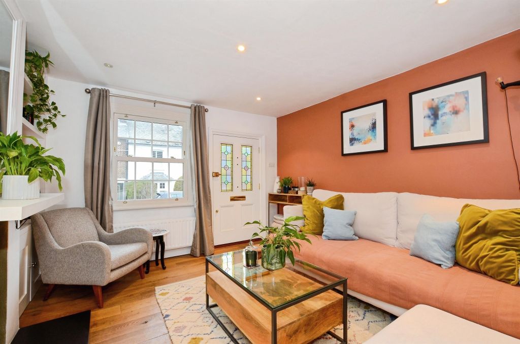 Property photo 2 of 14