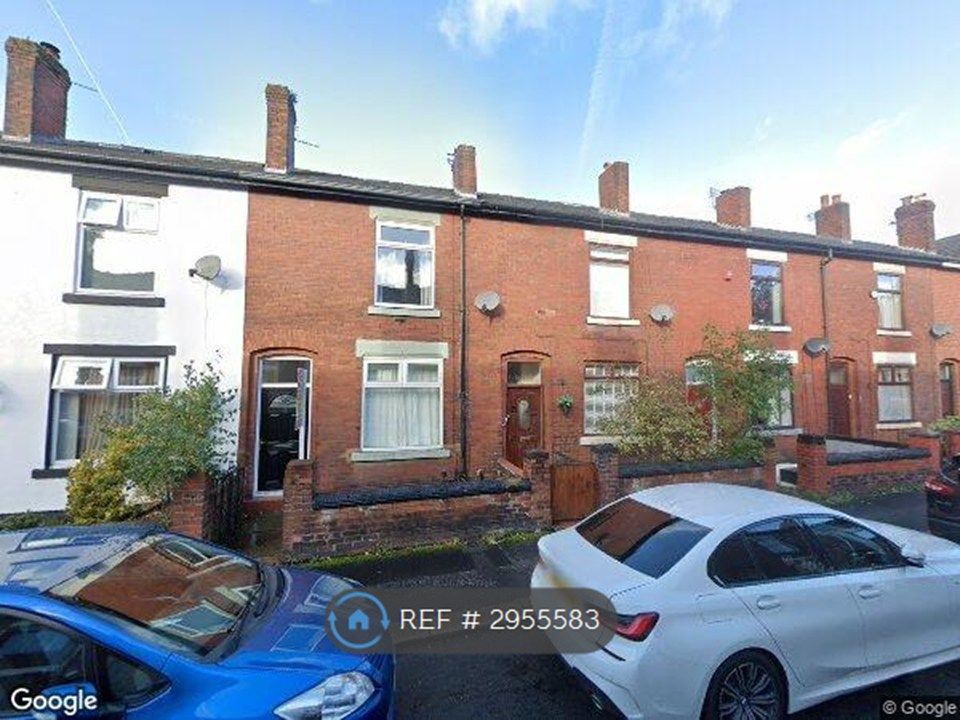 Property photo 1 of 12