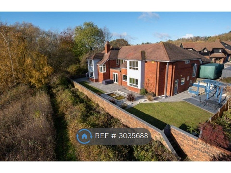 Property photo 3 of 16