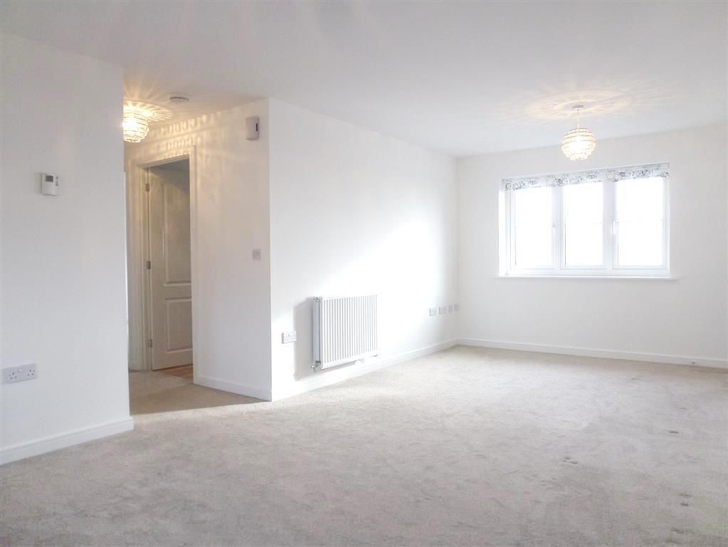 Property photo 2 of 7 Living Room