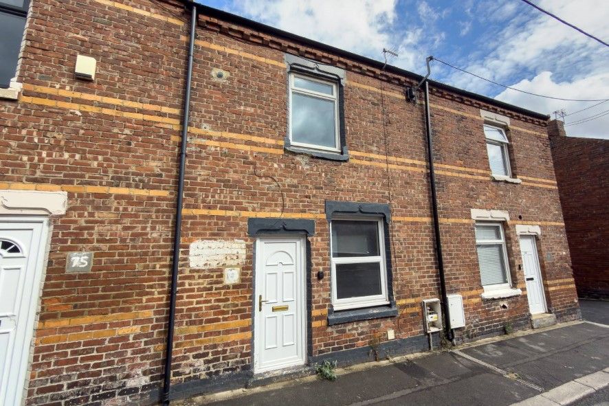 Property photo 1 of 8