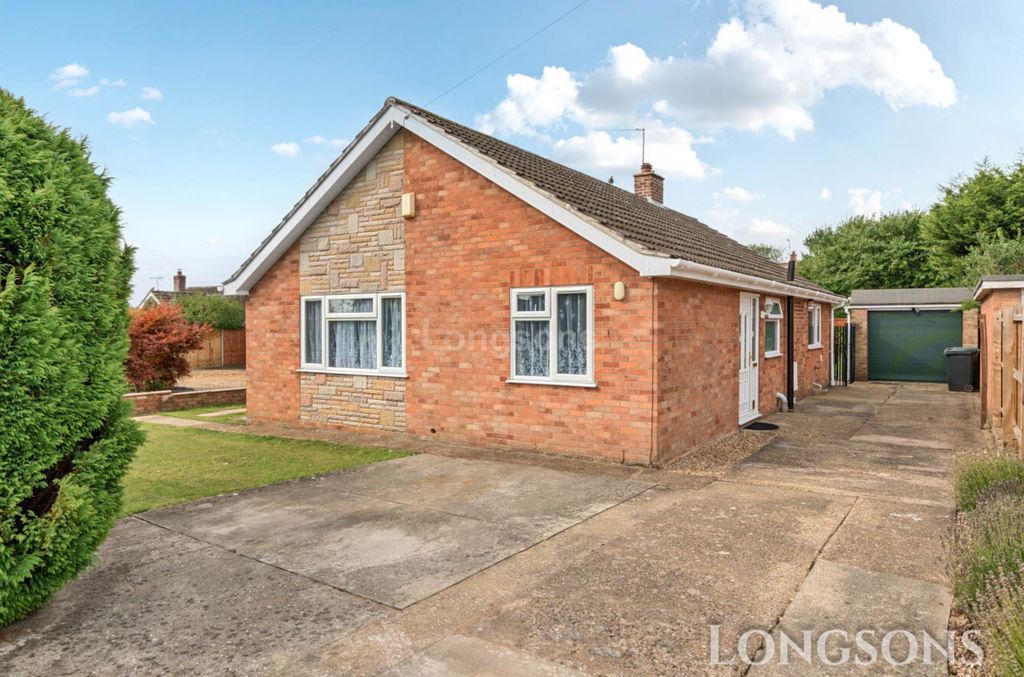 Property photo 1 of 16