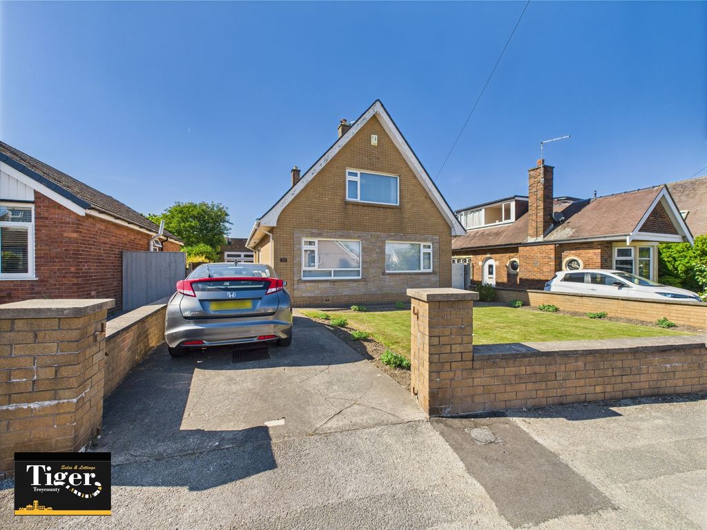 Property photo 1 of 35 Cam03440G0-Pr0325-Still044