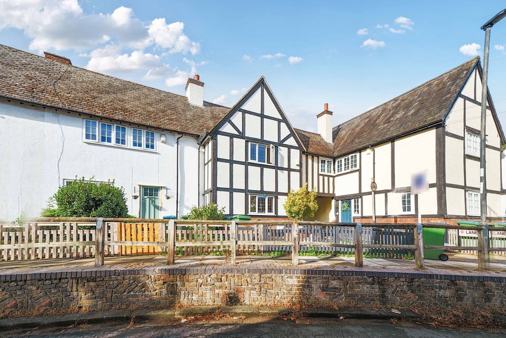 Property photo 2 of 24 External