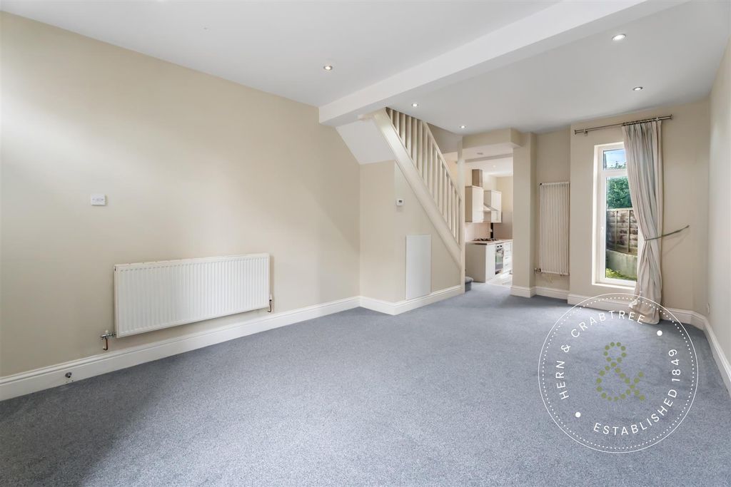 Property photo 2 of 15 Anglesey St-37.Jpg