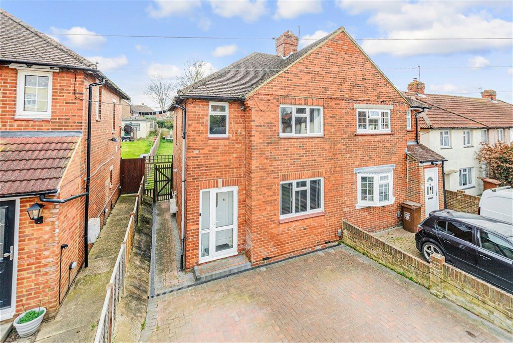 Property photo 1 of 10 External (Web)