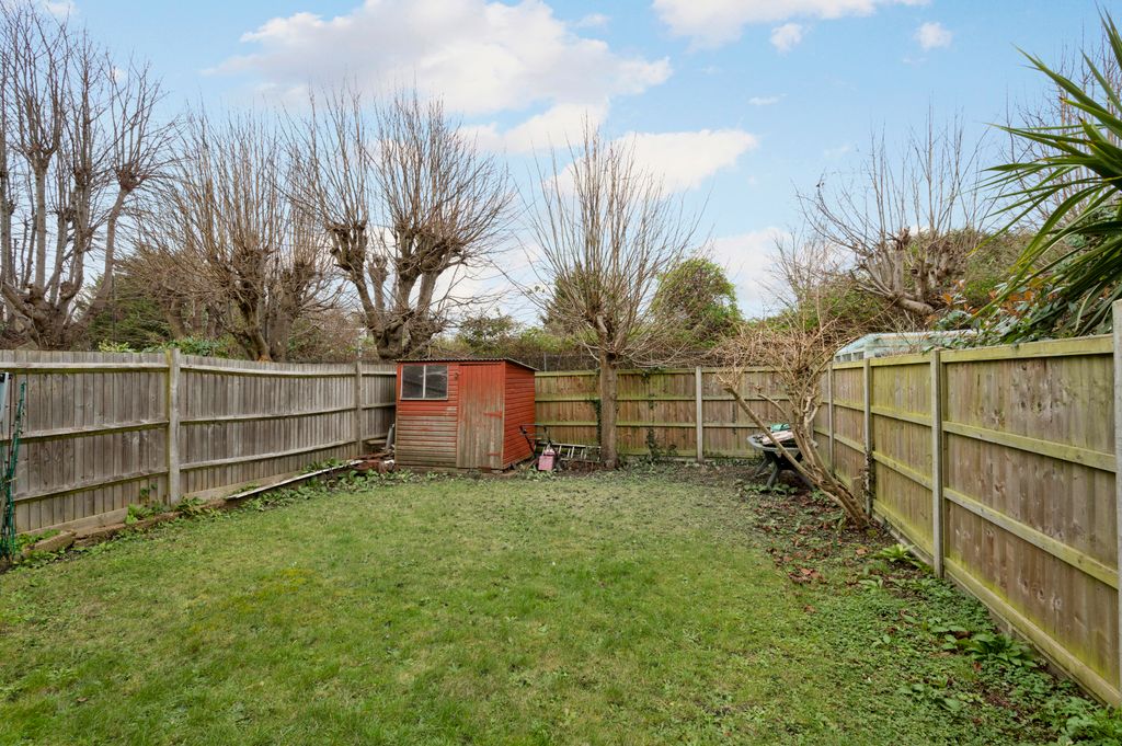 Property photo 2 of 11 Picture No. 04