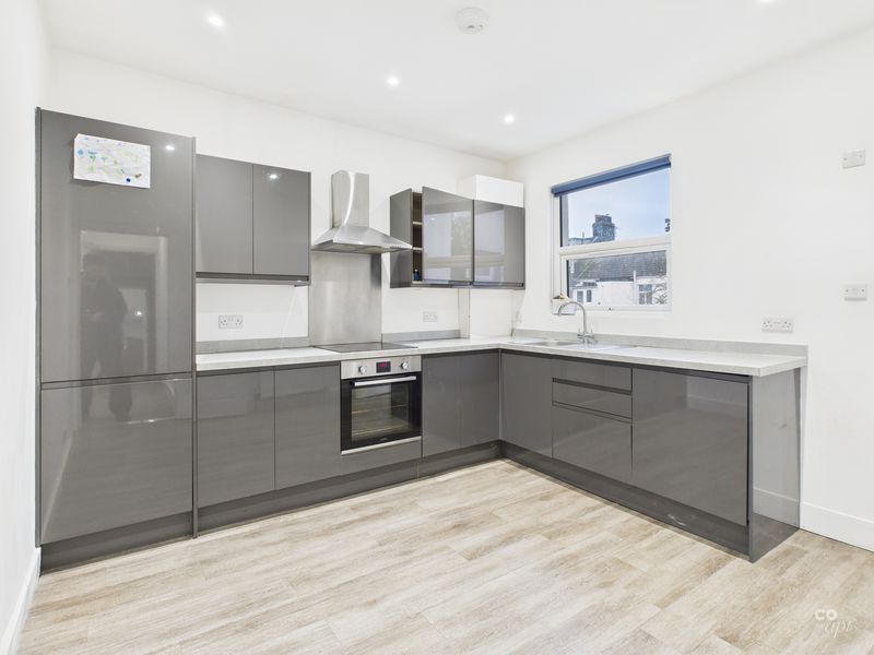 Property photo 2 of 8 Photo 2