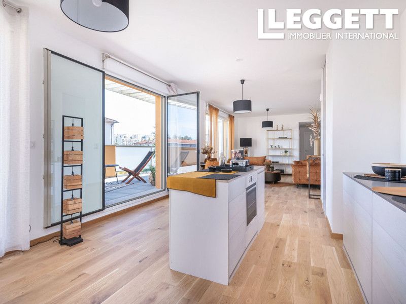 Property photo 3 of 5