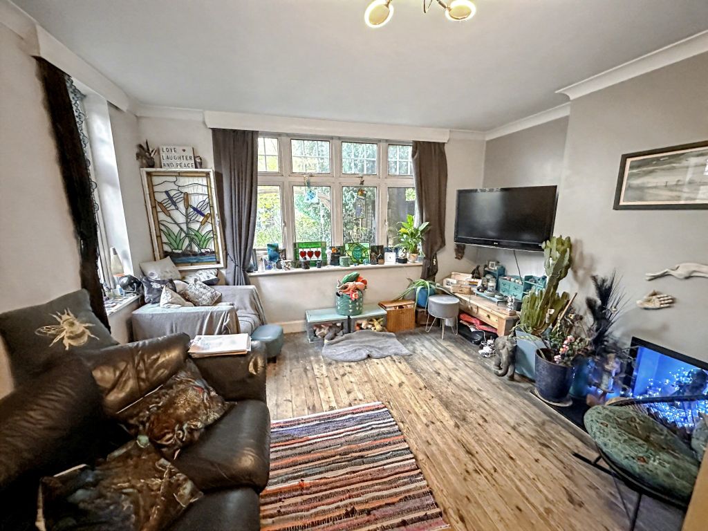 Property photo 2 of 7