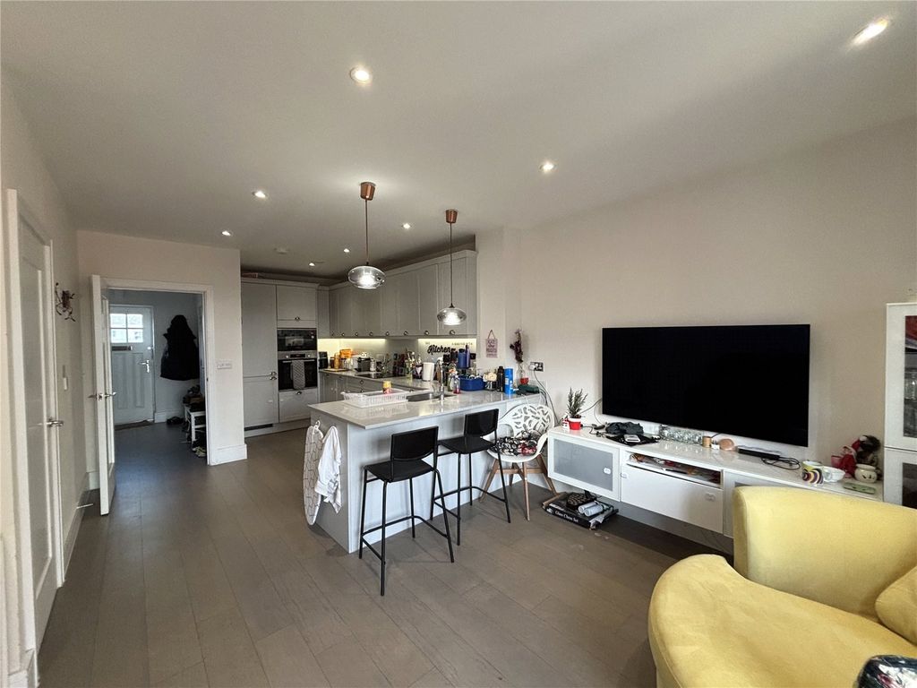 Property photo 3 of 16 Picture No. 16