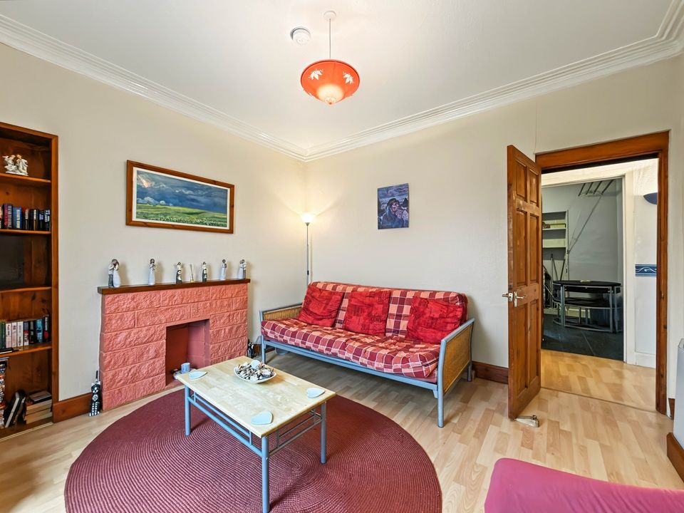 Property photo 3 of 18