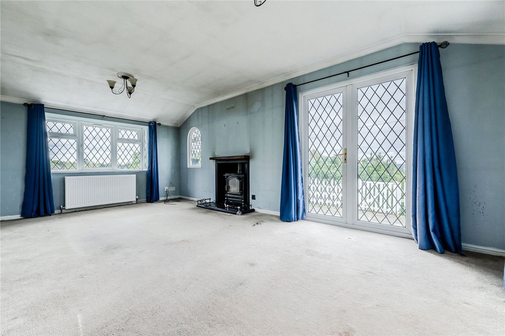 Property photo 3 of 14 Picture No. 16