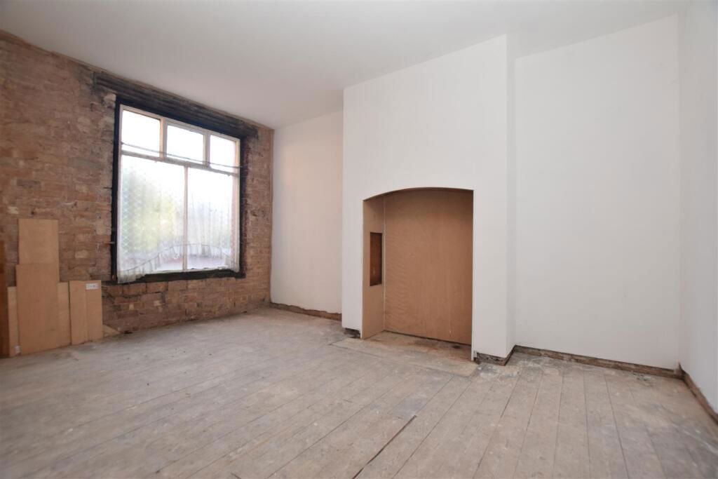 Property photo 2 of 4