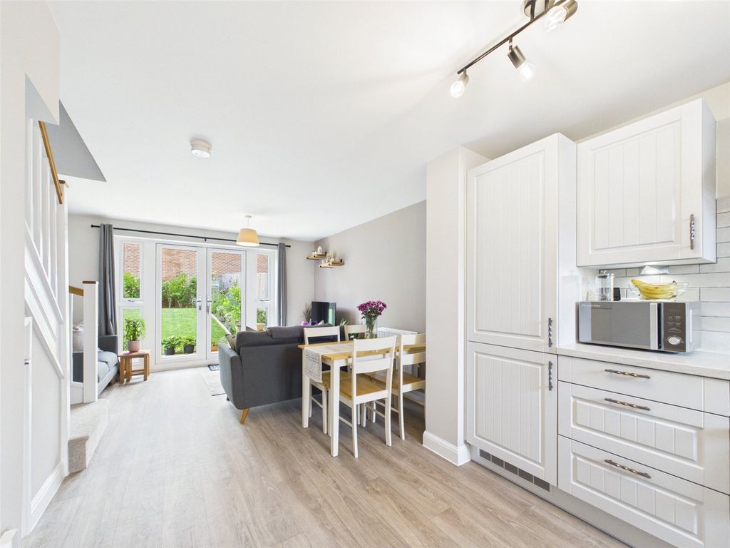 Property photo 3 of 15 Open Plan