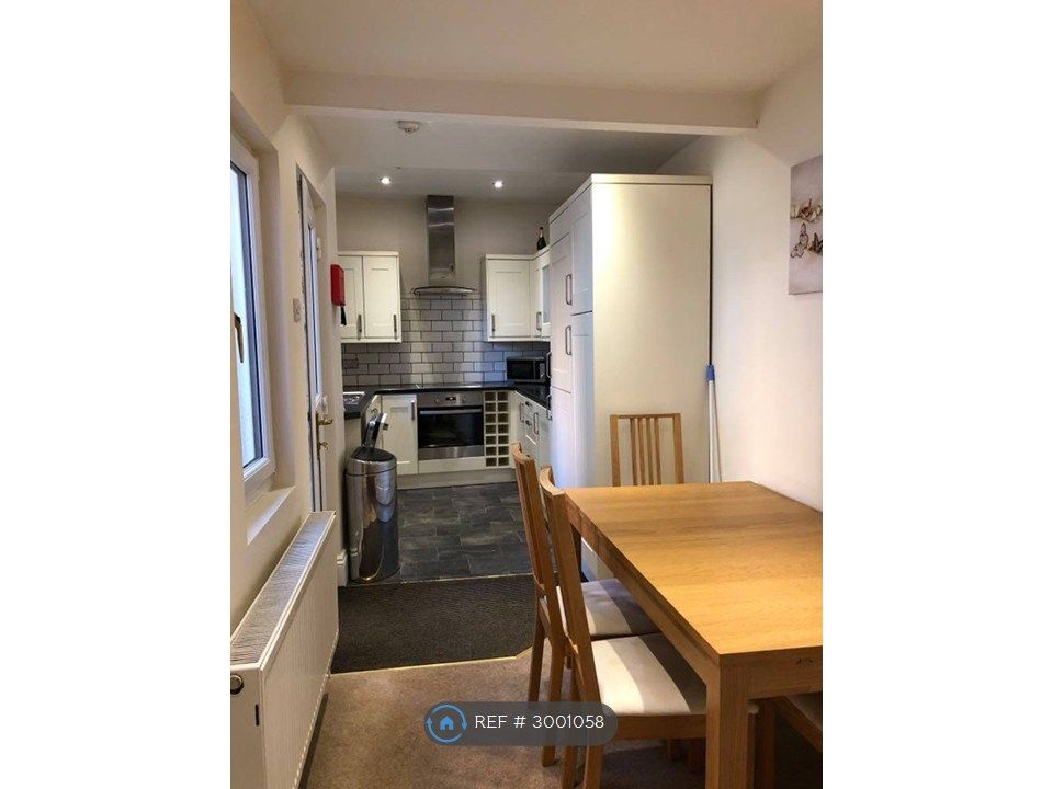 Property photo 3 of 13 Dining