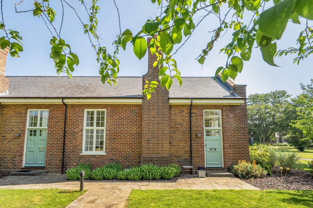 Property photo 2 of 13 External View
