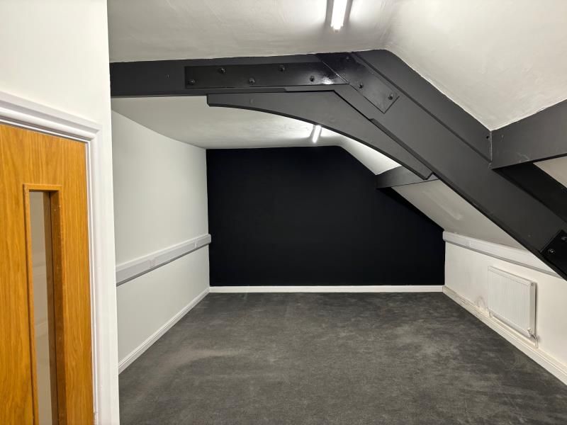 Property photo 3 of 6 Suite 7B 1st Floor