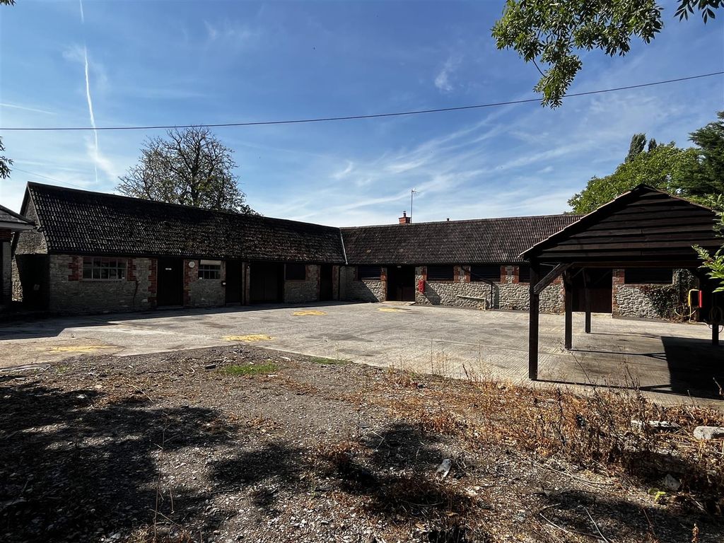 Property photo 1 of 17 Melbury Osmund-9.Jpg