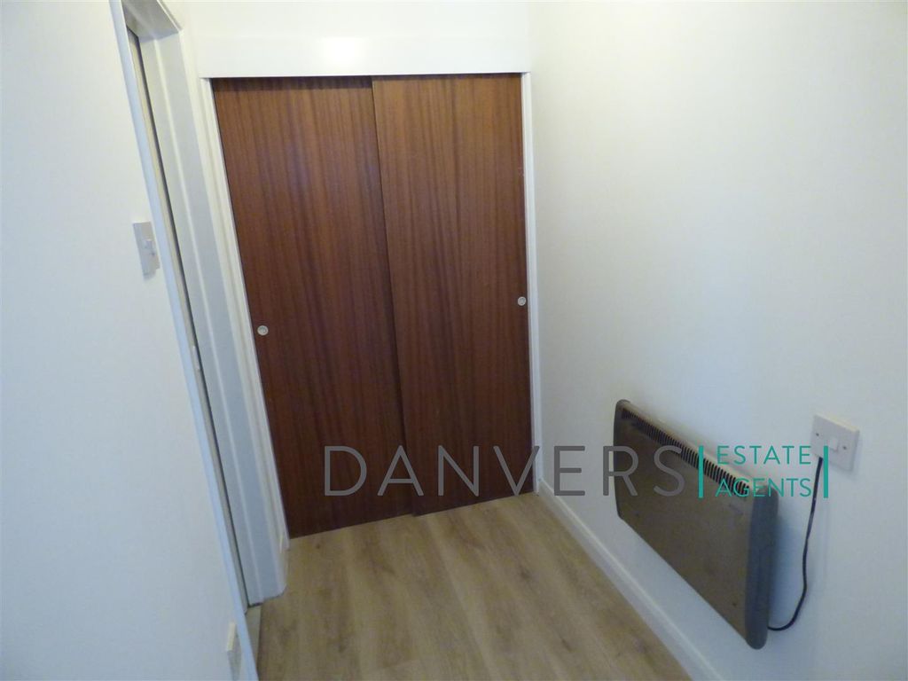 Property photo 3 of 4 P1220839.Jpg