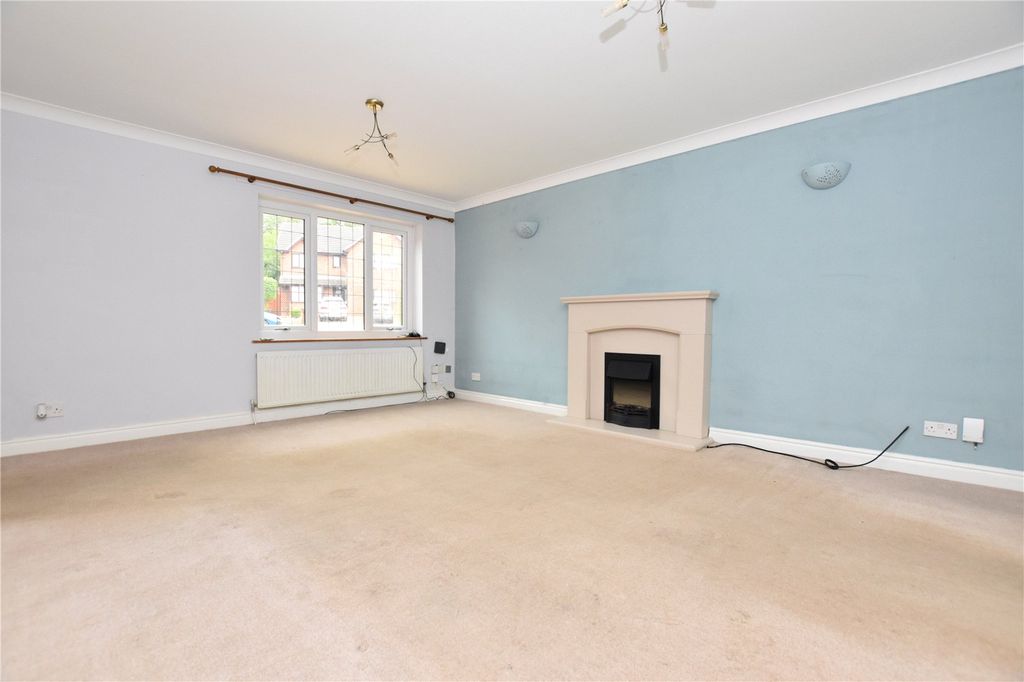 Property photo 2 of 21 Picture No. 02