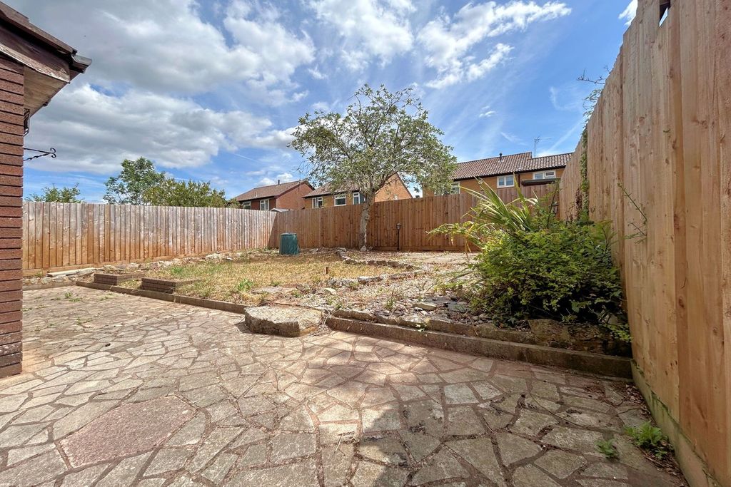 Property photo 2 of 15