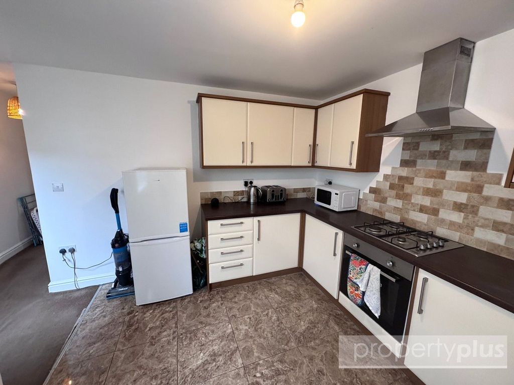 Property photo 2 of 14 Picture No. 06