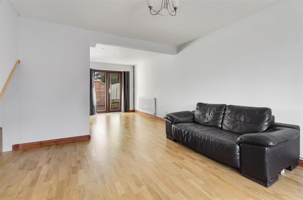 Property photo 2 of 21 Img (4).Jpg