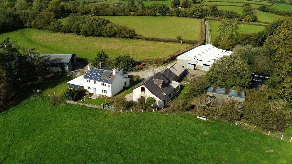 Property photo 1 of 48