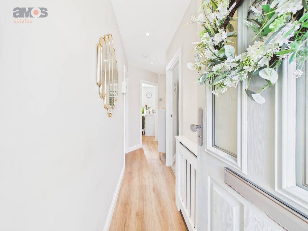 Property photo 3 of 19 5052284