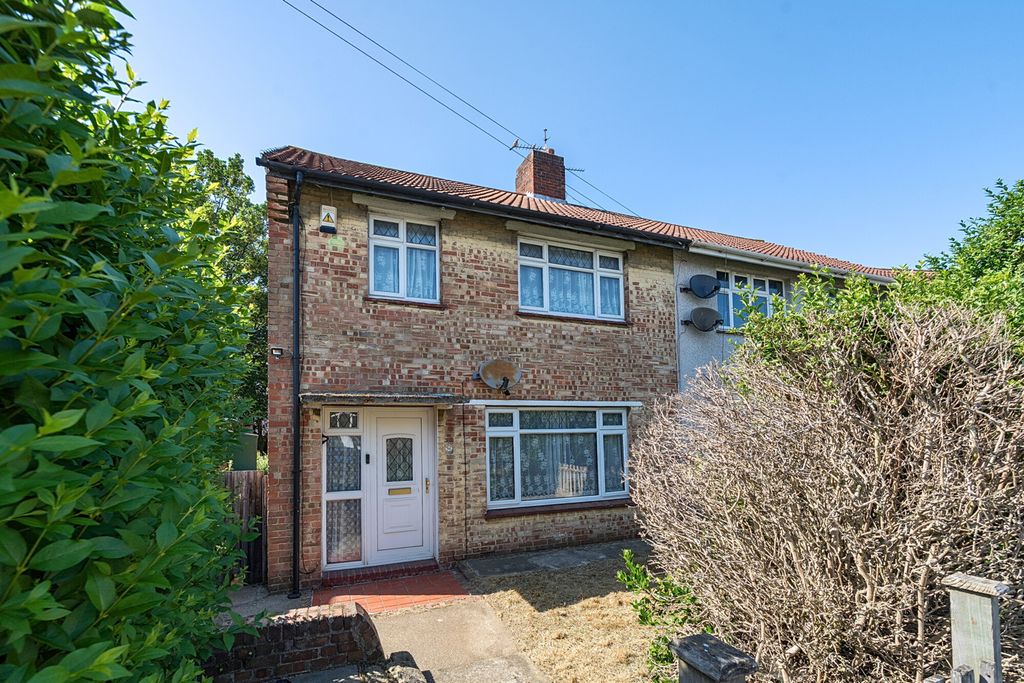 Property photo 1 of 20 1469120-1-6A170cc...