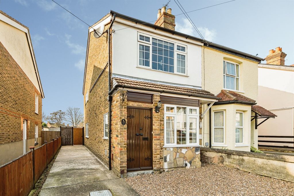 Property photo 1 of 15