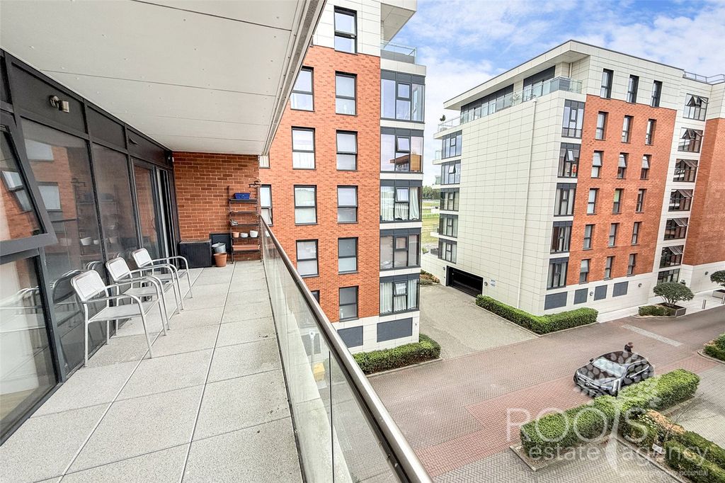 Property photo 2 of 13 Wide Balcony