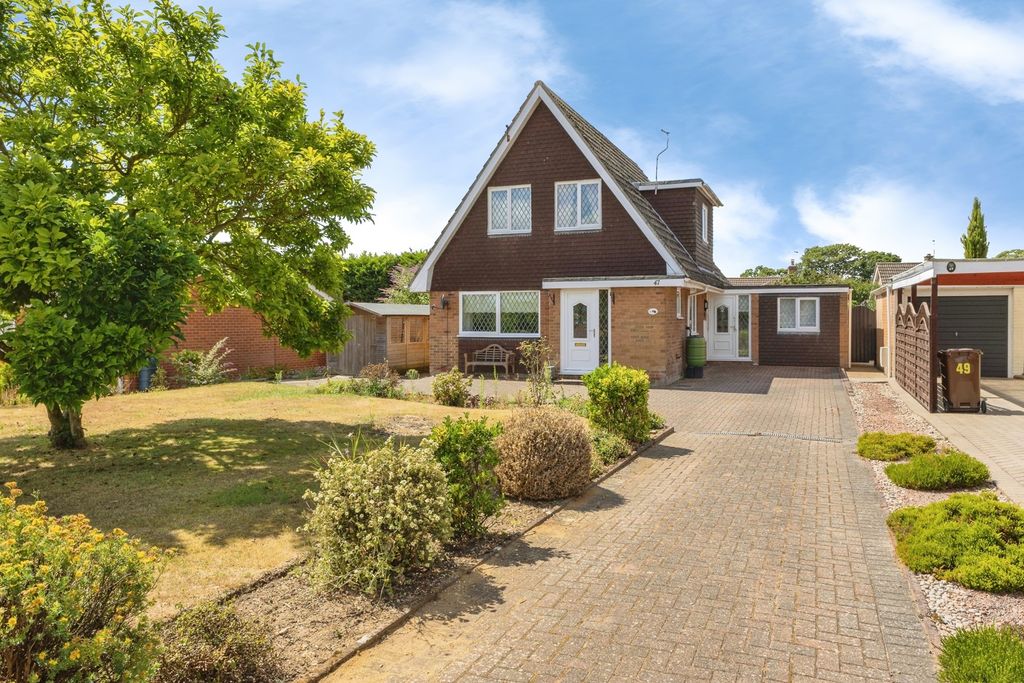 Property photo 1 of 18 Pbox-Img.Jpg