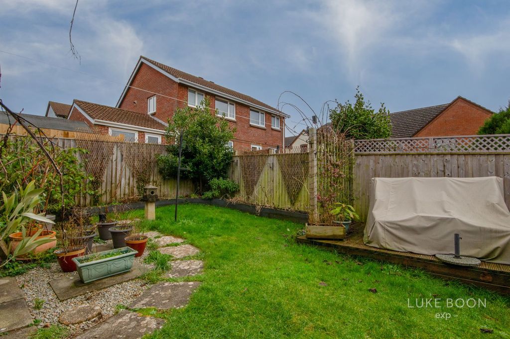 Property photo 3 of 14