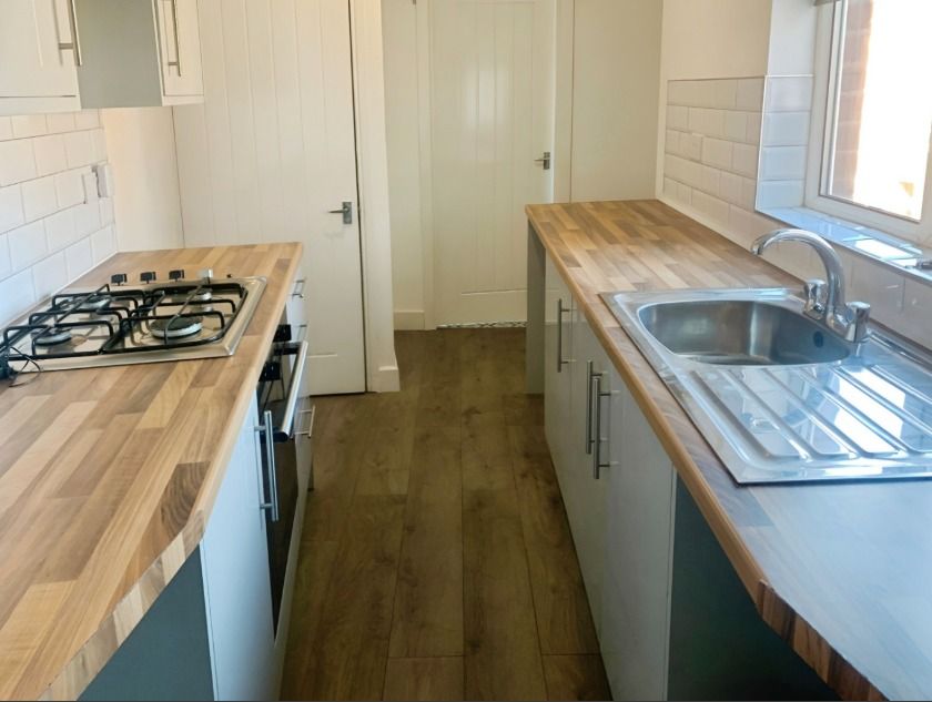 Property photo 2 of 9 4959901