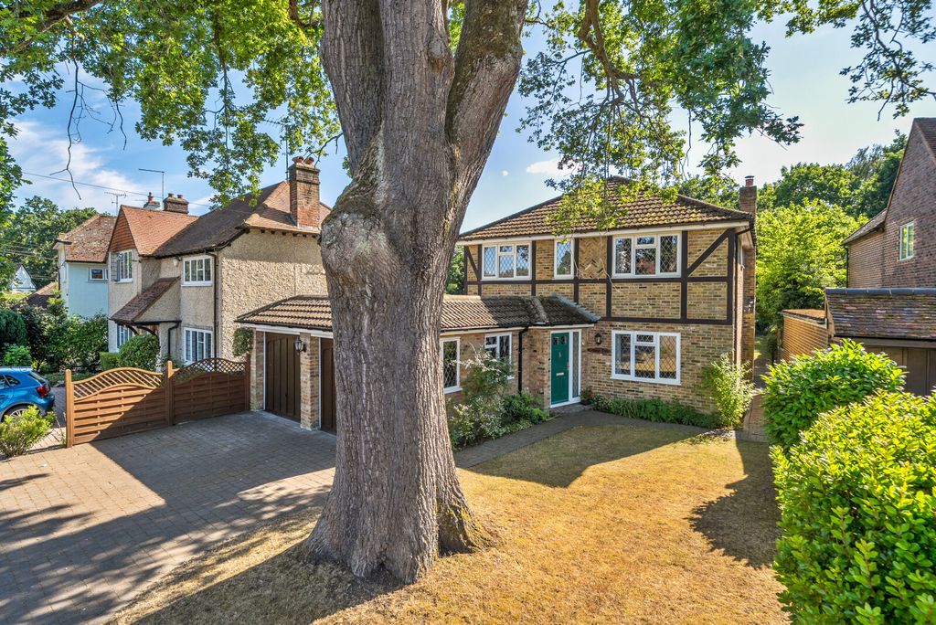 Property photo 1 of 22 1318345-4-686558F...