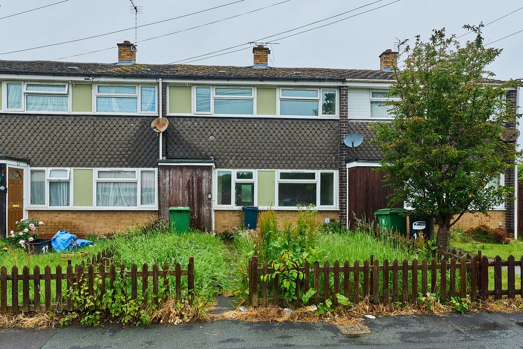 Property photo 1 of 3
