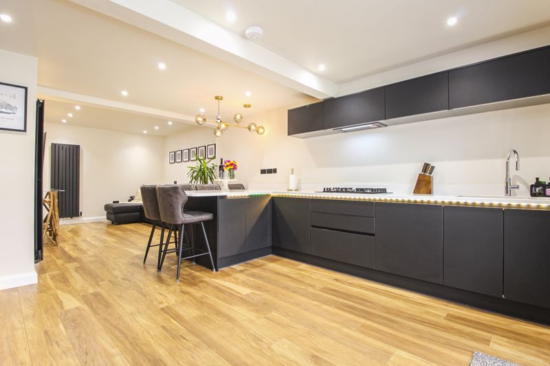 Property photo 3 of 17 Kitchen/Diner/Living Room