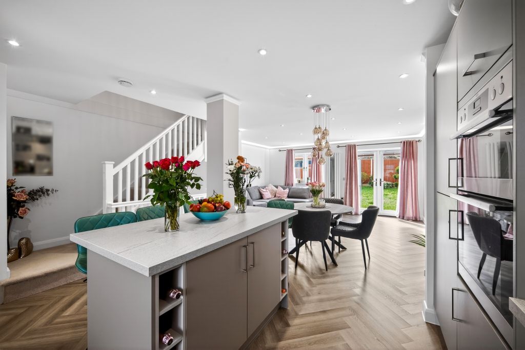 Property photo 2 of 19