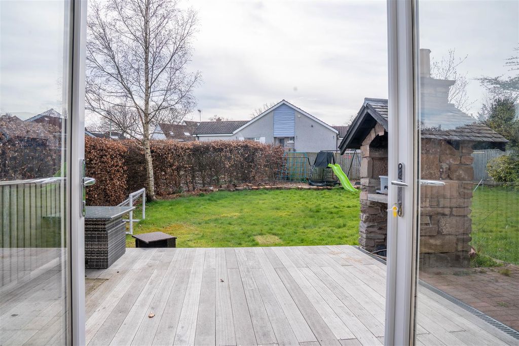 Property photo 3 of 65 Dsc01944-Hdr.Jpg