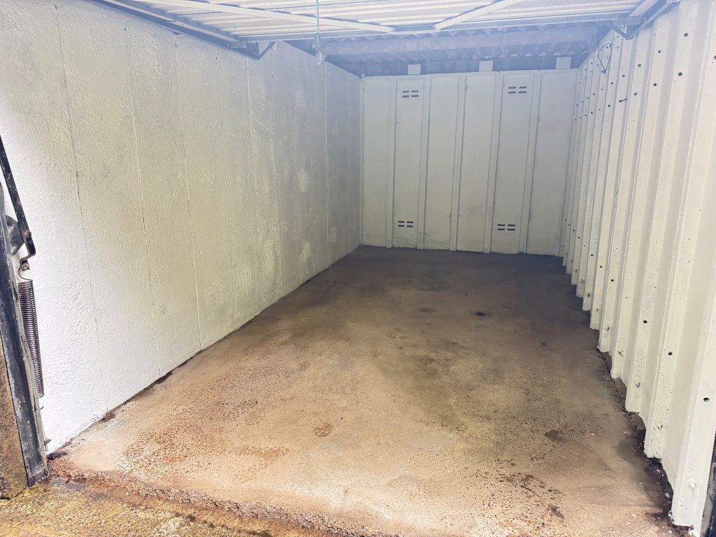 Property photo 3 of 3